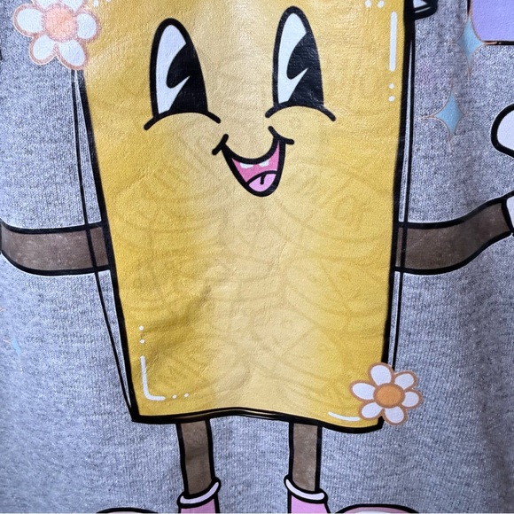 Gildan Gray Graphic Sweatshirt with Fun Design - Picture 3 of 6